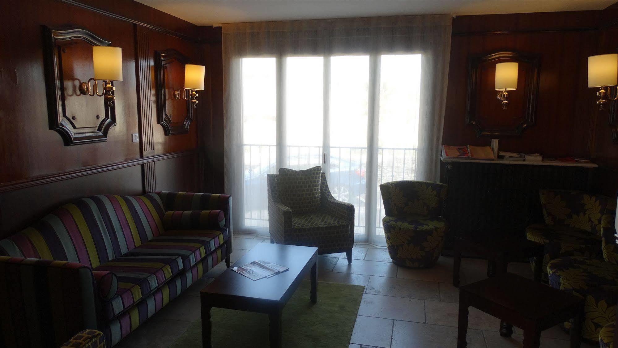 Hotel L'Aragon Carcassonne Eksteriør billede